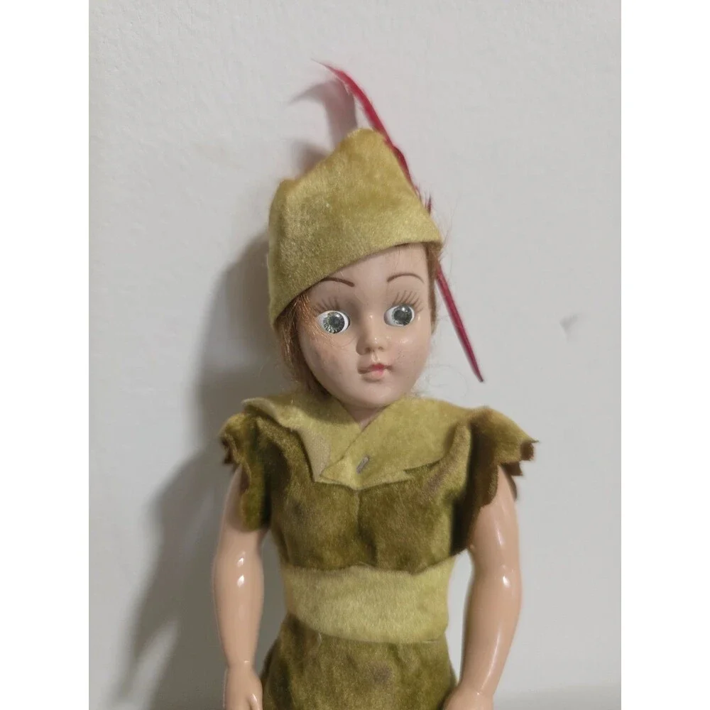 Vintage 1950s Walt Disney Peter Pan Duchess Doll w/Knickerbocker Stand VguC